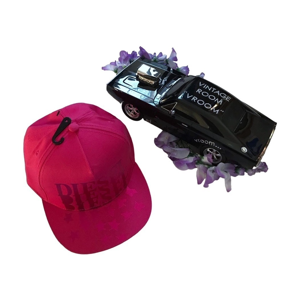 Diesel NWT Hot Pink Hat for Girls 8-16 YO